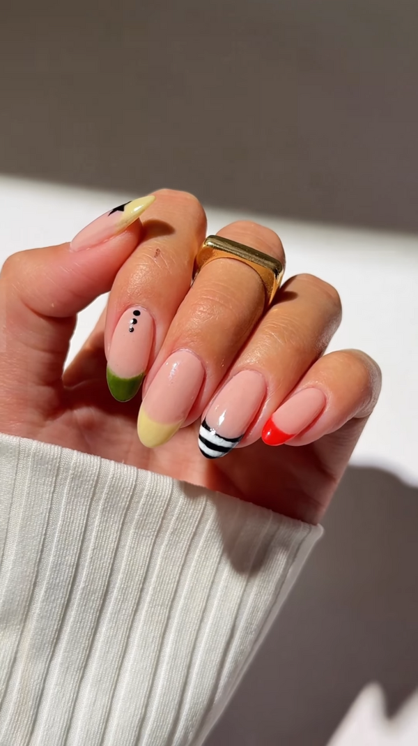 Colourful French tips